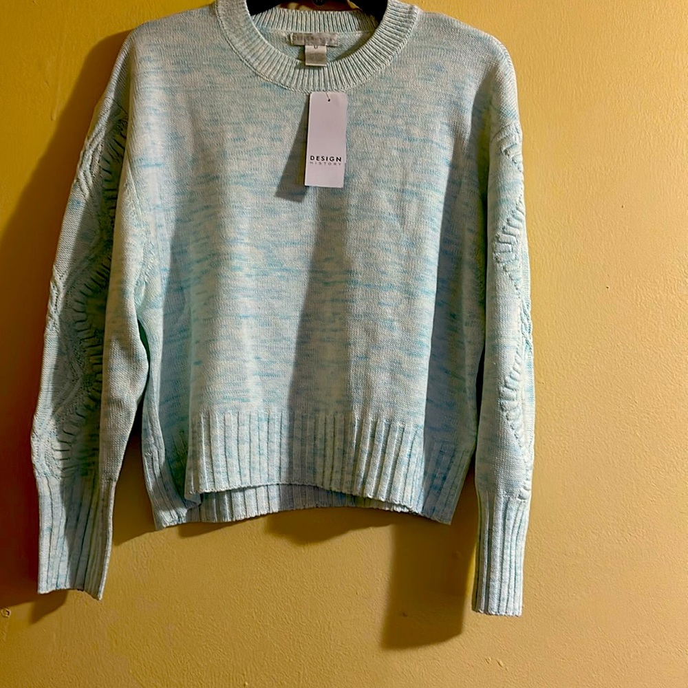 Design History Beautiful Sweater